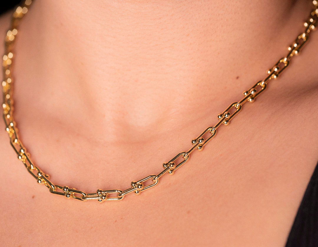 hardware gold necklace