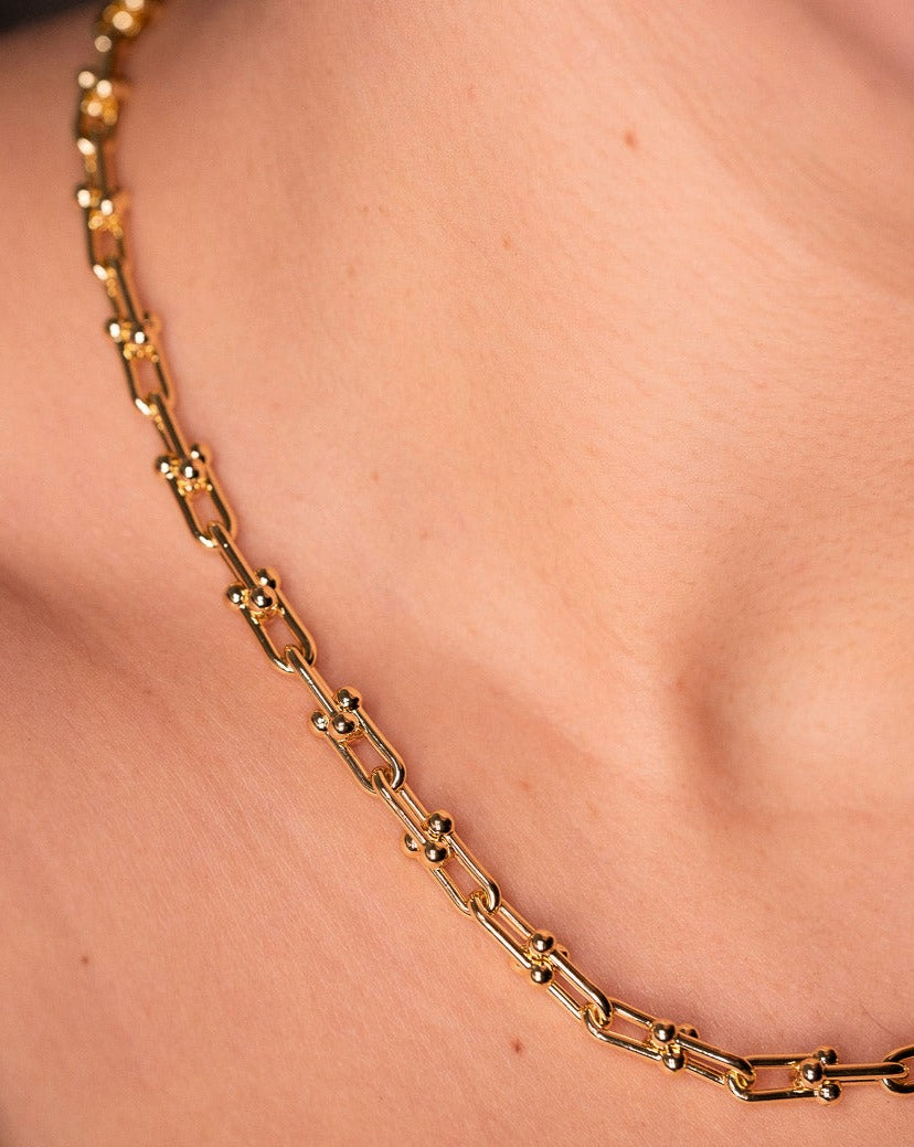 hardware gold necklace